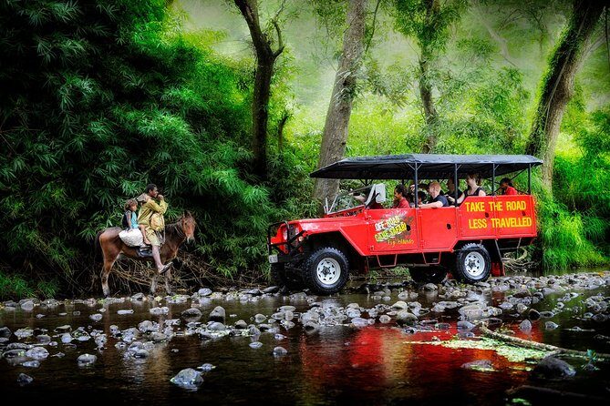 CFC Approved Roundtrip Transfer - Nadi Airport to Sheraton Fiji & Sheraton Villa - Price and value: why $28.60 per person can make sense