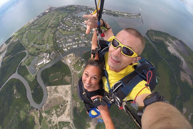Extreme 12000ft Tandem Jump (45 seconds free fall) - Choosing 14,000 feet: is the extra altitude worth it?