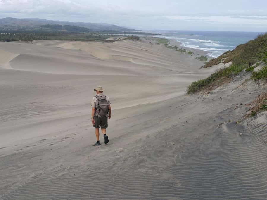 Fiji: Biausevu Waterfall and Sigatoka Sand Dunes Tour - Baravi Handicraft Shop and Cafe: the shopping break that won’t steal the day