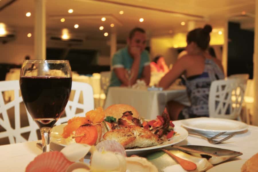 Fiji: Captain Cook Cruises Sunset Dinner Cruise with Lobster - Key things I’d circle before you book