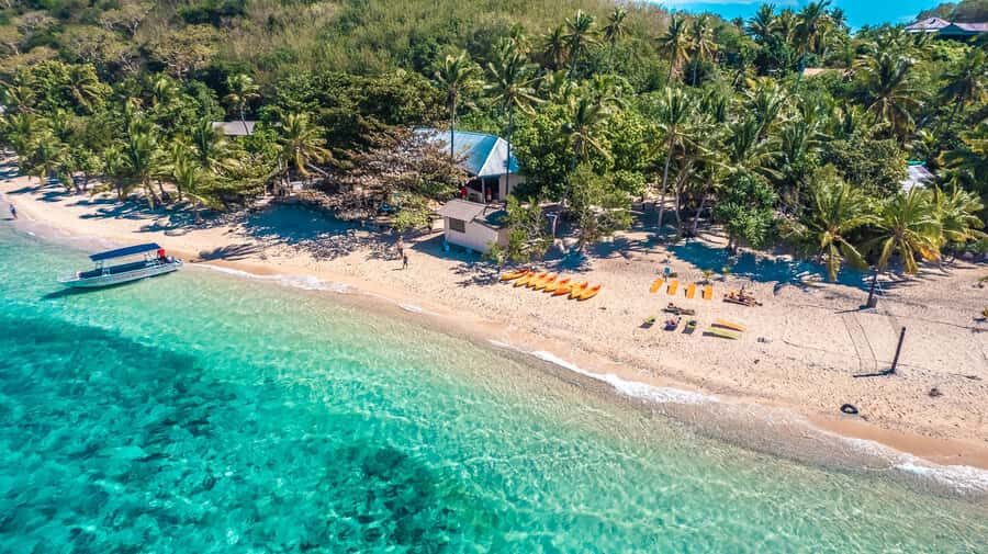 Fiji: Denarau: Mantaray Island Day Trip with Lunch - Guided reef snorkeling off the resort: what’s included (and what to watch)