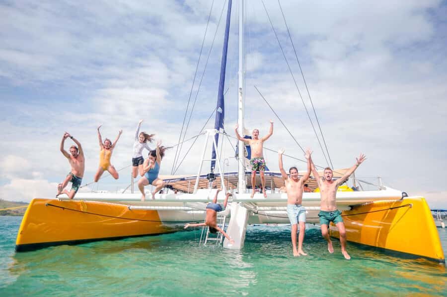 Fiji: South Sea Sailing Experience with Lunch & Drinks - A 7-Hour Sailing Day in Fiji’s Mamanuca Islands