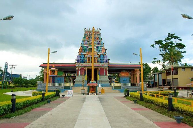 Garden Of Sleeping Giant ,Mudpool &Temple Tour From Coral Coast - Nadi produce markets: where your shopping skills get a workout