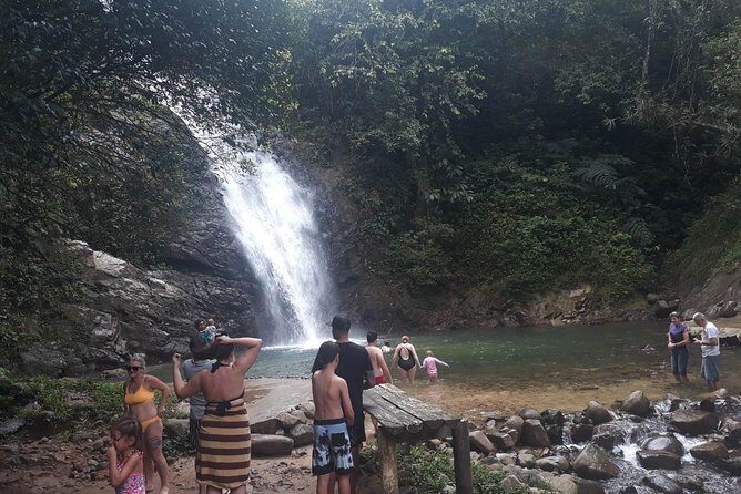 iconic waterfall tour - The first stop: Biausevu/Buasevu Village and a real kava welcome