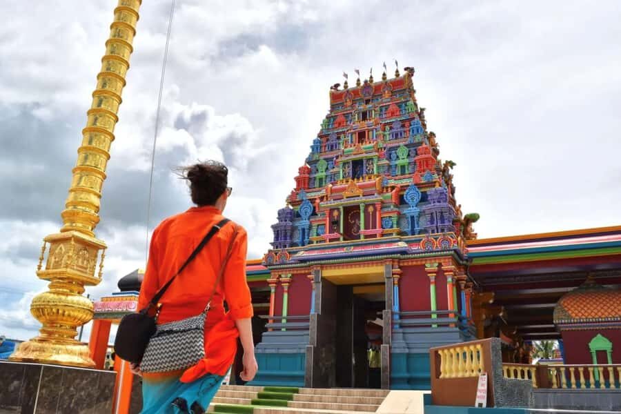 Nadi: Garden Village Hot Spring & Temple Highlights Tour - Viseisei Village and school: how daily life fits together