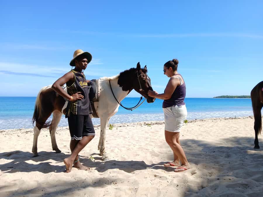 Natadola Beach Tour With Tifajek Mud Pool & Hotspring - What to bring (and what will make the day smoother)