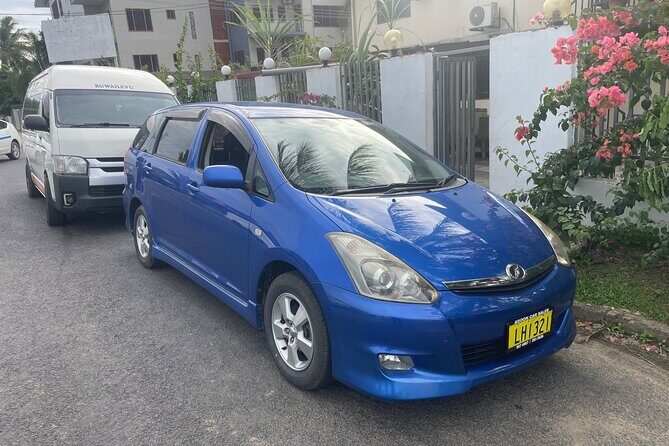 Private Transfer -Nadi Airport to Fiji Marriott Resort Momi Bay - Safety, communication, and what the driver experience feels like