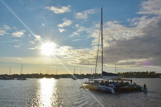 Sabre Sunset Cruise with BBQ Dinner & Drinks - Weather matters: how to plan for the sea doing its thing